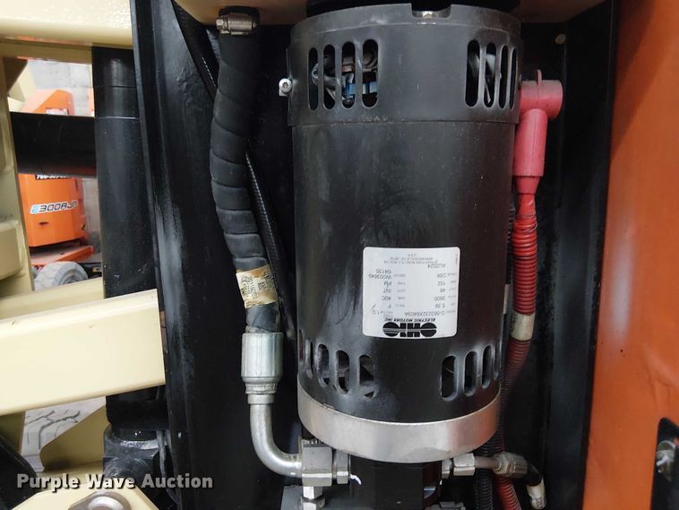 image for item EC3818 2022 JLG E300AJP boom lift