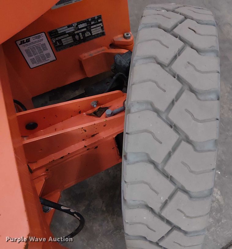 image for item EC3818 2022 JLG E300AJP boom lift