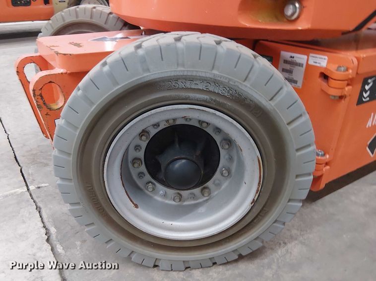 image for item EC3818 2022 JLG E300AJP boom lift