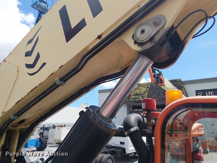 image for item EC3819 2013 JLG G9-43A telehandler