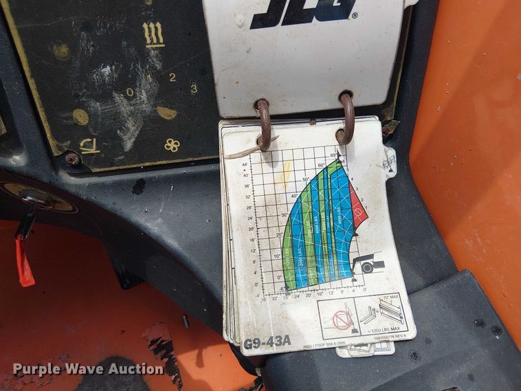 image for item EC3819 2013 JLG G9-43A telehandler