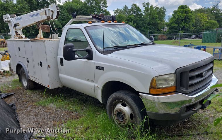 image for item EC4340 2001 Ford F450 Super Duty utility / service truck