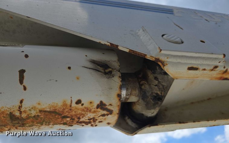 image for item EC4340 2001 Ford F450 Super Duty utility / service truck