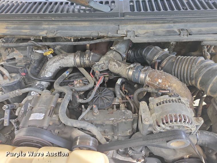 image for item EC4340 2001 Ford F450 Super Duty utility / service truck