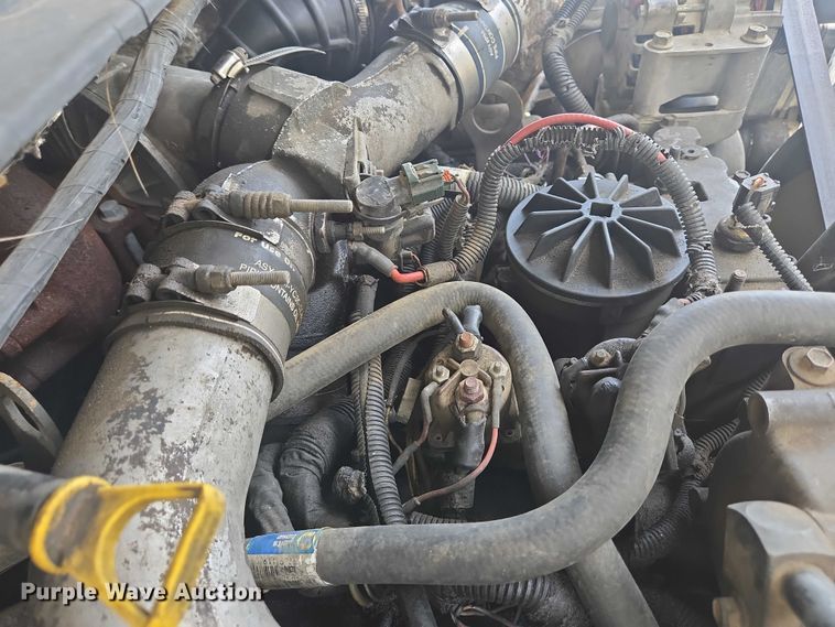 image for item EC4340 2001 Ford F450 Super Duty utility / service truck