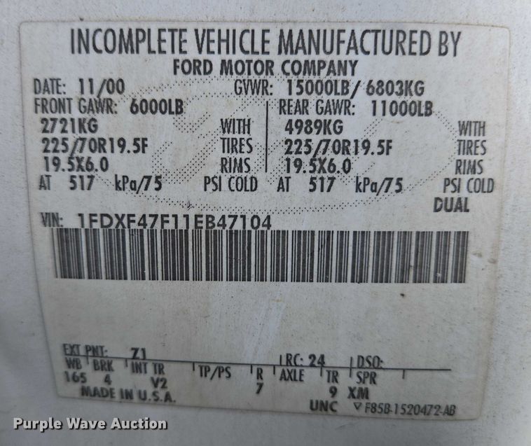 image for item EC4340 2001 Ford F450 Super Duty utility / service truck