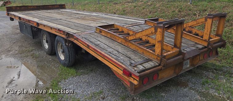 image for item EC4343 1993 Econoline Trailers equipment trailer