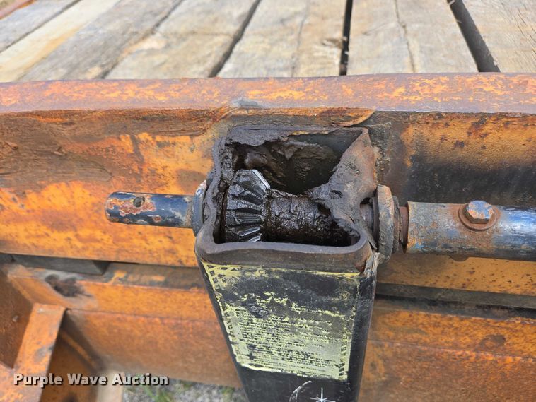 image for item EC4343 1993 Econoline Trailers equipment trailer