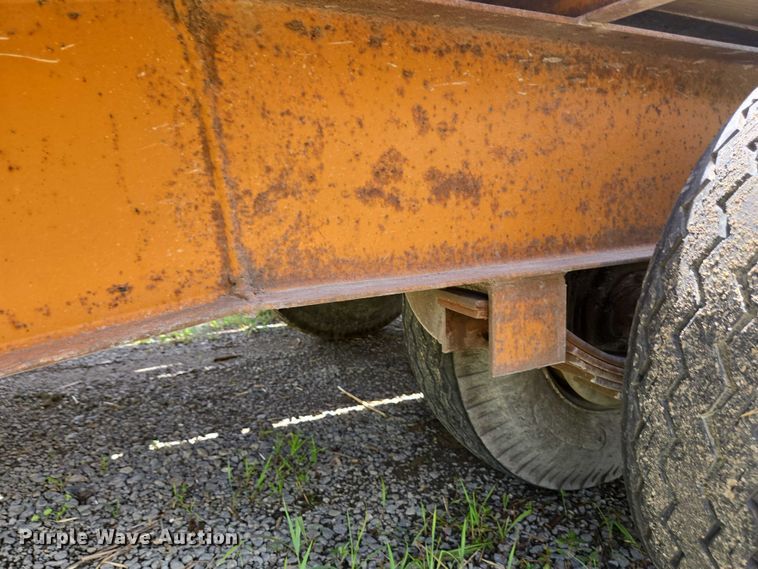 image for item EC4343 1993 Econoline Trailers equipment trailer