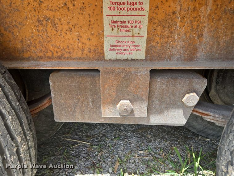 image for item EC4343 1993 Econoline Trailers equipment trailer