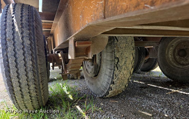 image for item EC4343 1993 Econoline Trailers equipment trailer