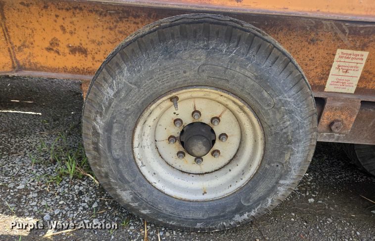 image for item EC4343 1993 Econoline Trailers equipment trailer