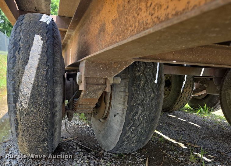 image for item EC4343 1993 Econoline Trailers equipment trailer