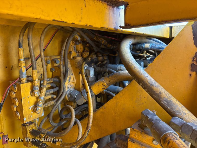 image for item EC4396 Badger 1085C wheeled excavator