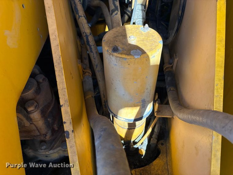 image for item EC4396 Badger 1085C wheeled excavator