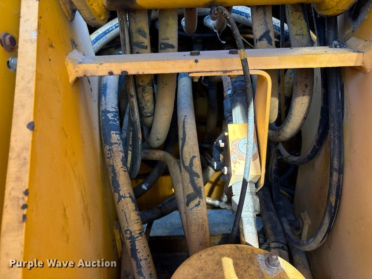 image for item EC4396 Badger 1085C wheeled excavator