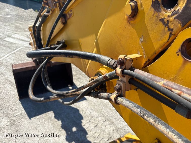 image for item EC4396 Badger 1085C wheeled excavator