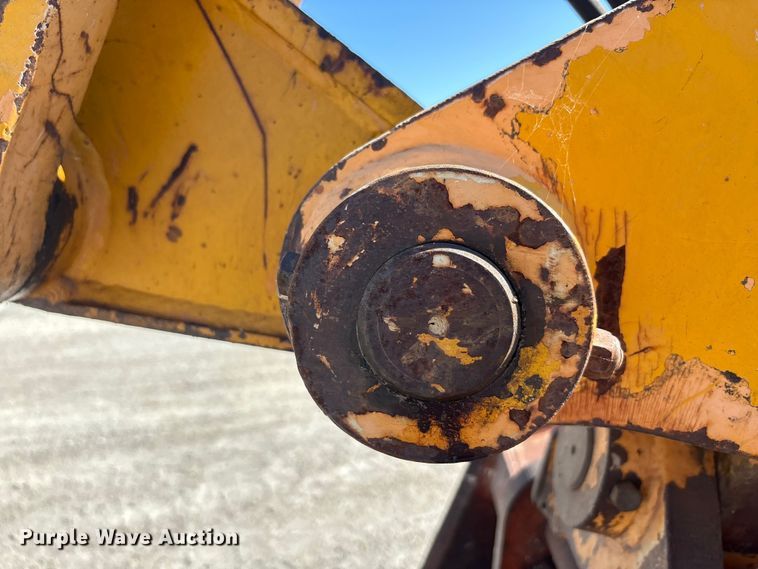 image for item EC4396 Badger 1085C wheeled excavator