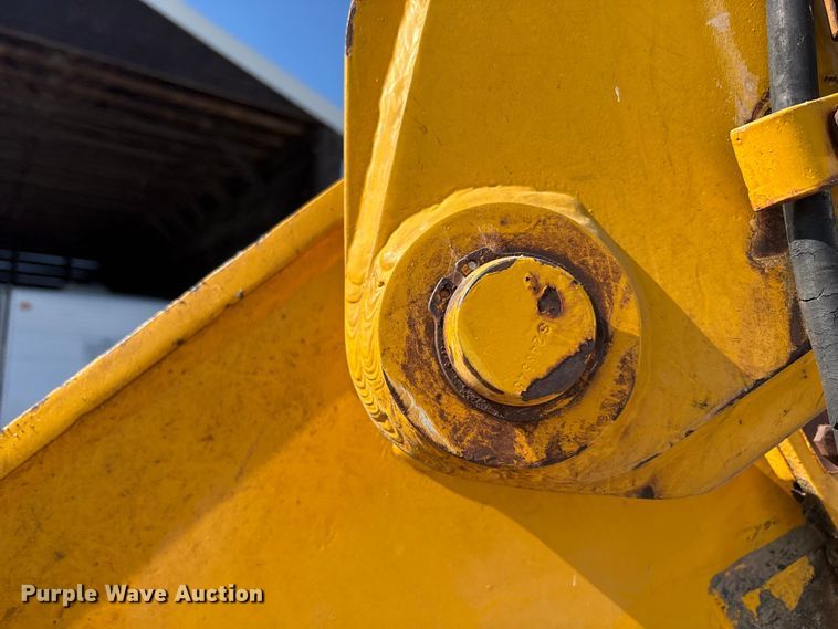 image for item EC4396 Badger 1085C wheeled excavator