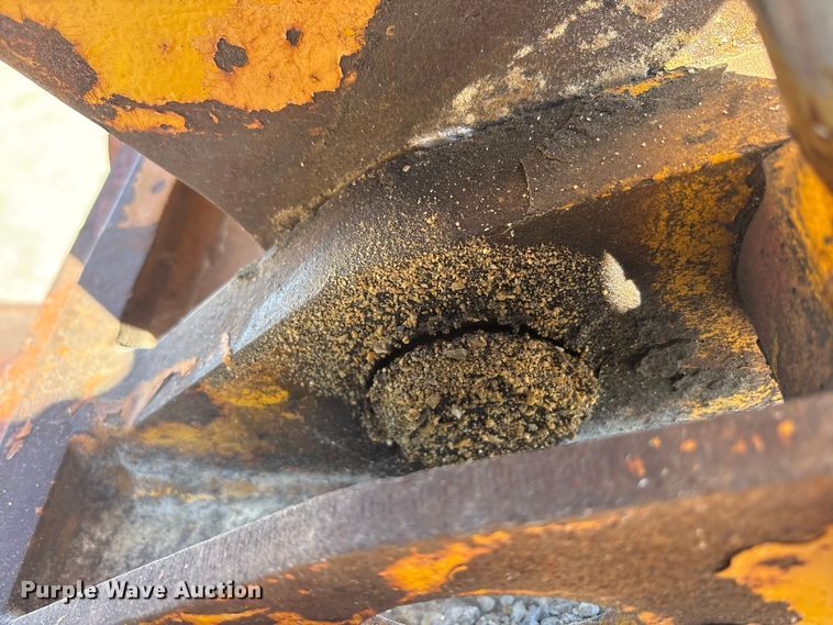 image for item EC4396 Badger 1085C wheeled excavator