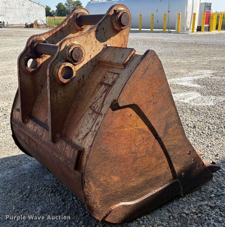 image for item EC4396 Badger 1085C wheeled excavator