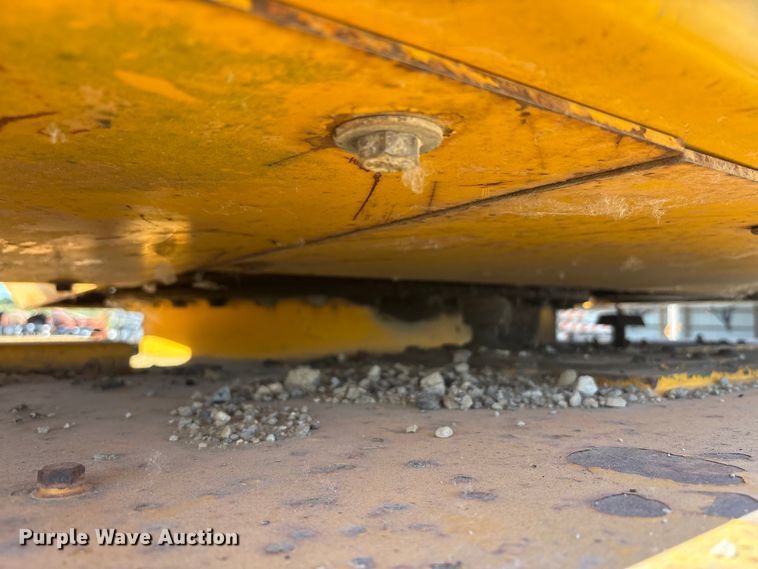 image for item EC4396 Badger 1085C wheeled excavator