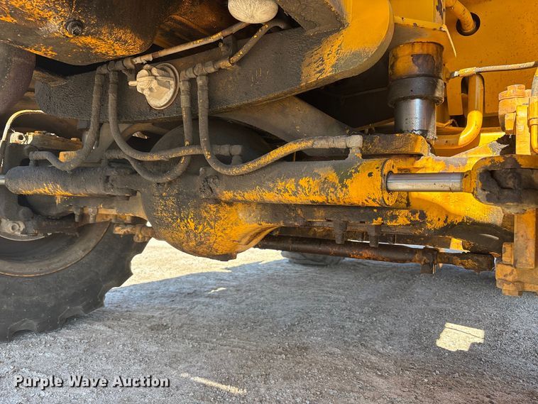 image for item EC4396 Badger 1085C wheeled excavator