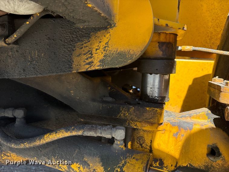 image for item EC4396 Badger 1085C wheeled excavator