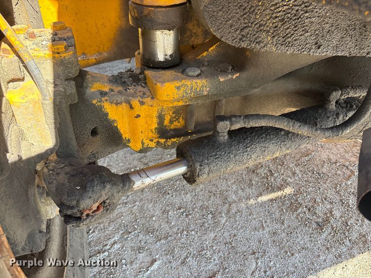 image for item EC4396 Badger 1085C wheeled excavator