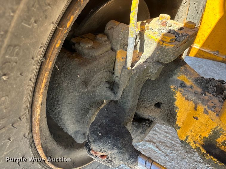 image for item EC4396 Badger 1085C wheeled excavator