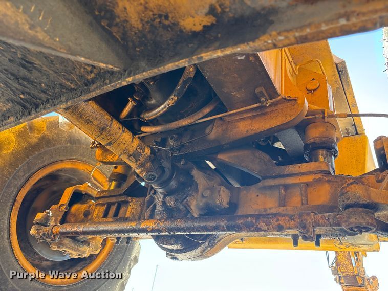 image for item EC4396 Badger 1085C wheeled excavator