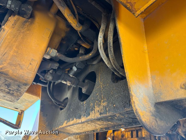 image for item EC4396 Badger 1085C wheeled excavator