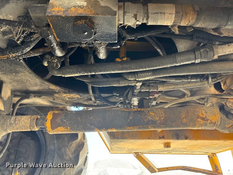 image for item EC4396 Badger 1085C wheeled excavator