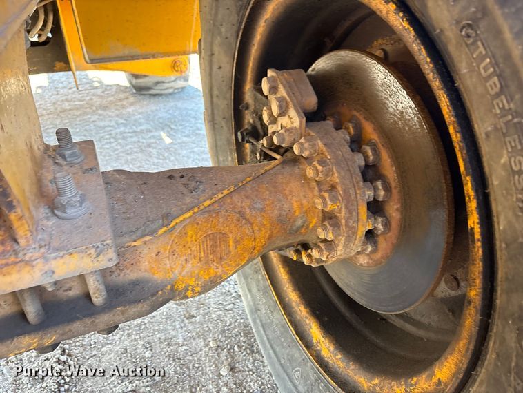 image for item EC4396 Badger 1085C wheeled excavator