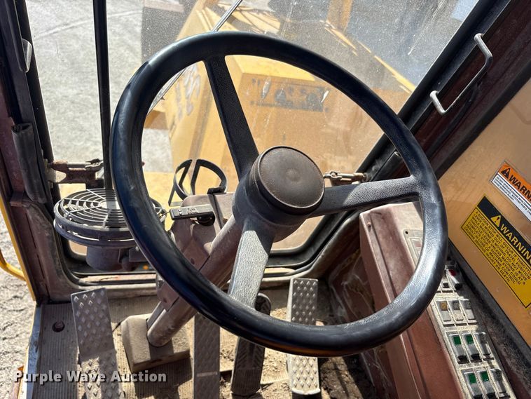 image for item EC4396 Badger 1085C wheeled excavator