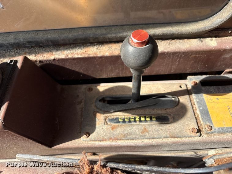 image for item EC4396 Badger 1085C wheeled excavator