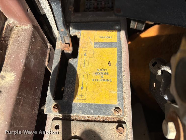 image for item EC4396 Badger 1085C wheeled excavator