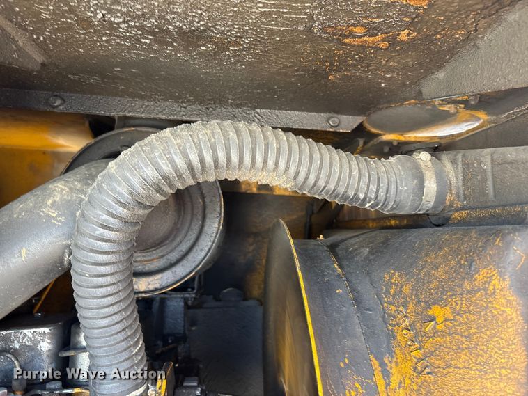 image for item EC4396 Badger 1085C wheeled excavator