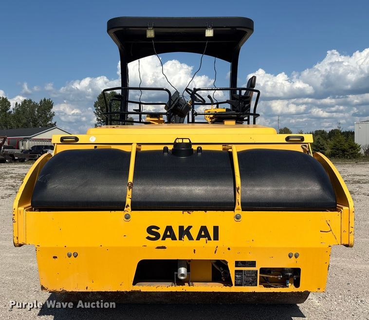 COMPACTADOR 2016 SAKAI SW9901