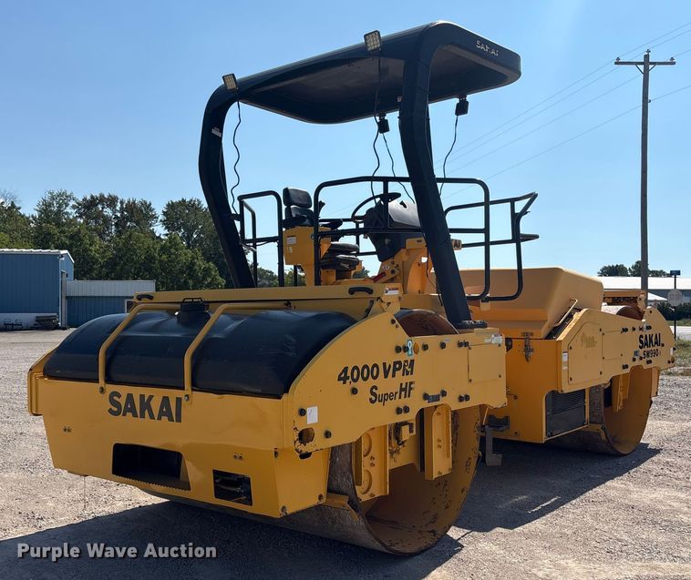 COMPACTADOR 2016 SAKAI SW9901