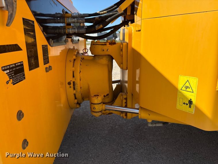 image for item EC4397 2016 Sakai SW990-1 double drum vibratory roller