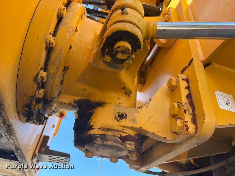 image for item EC4397 2016 Sakai SW990-1 double drum vibratory roller