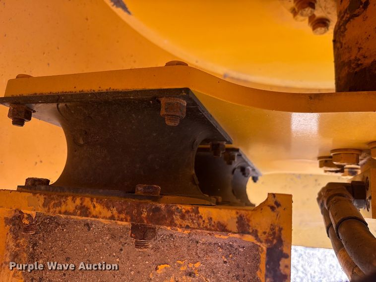 image for item EC4397 2016 Sakai SW990-1 double drum vibratory roller