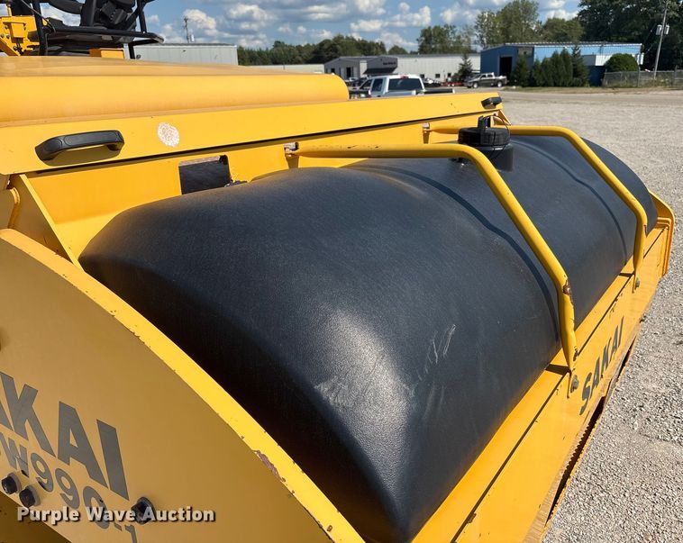 image for item EC4397 2016 Sakai SW990-1 double drum vibratory roller