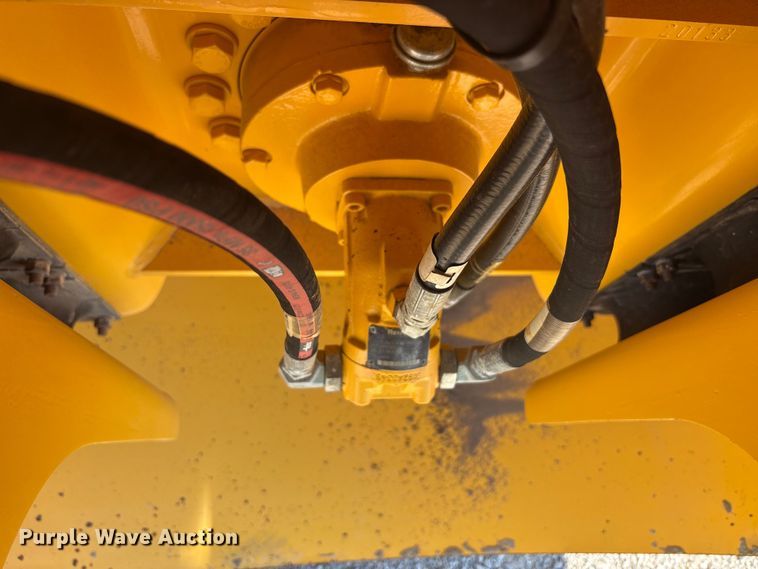 image for item EC4397 2016 Sakai SW990-1 double drum vibratory roller