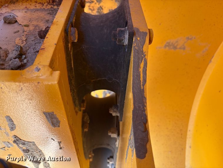 image for item EC4397 2016 Sakai SW990-1 double drum vibratory roller