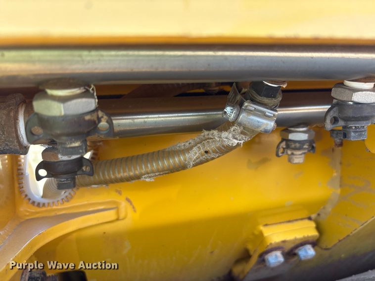 image for item EC4397 2016 Sakai SW990-1 double drum vibratory roller