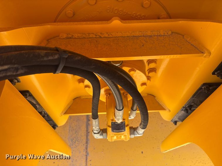 image for item EC4397 2016 Sakai SW990-1 double drum vibratory roller