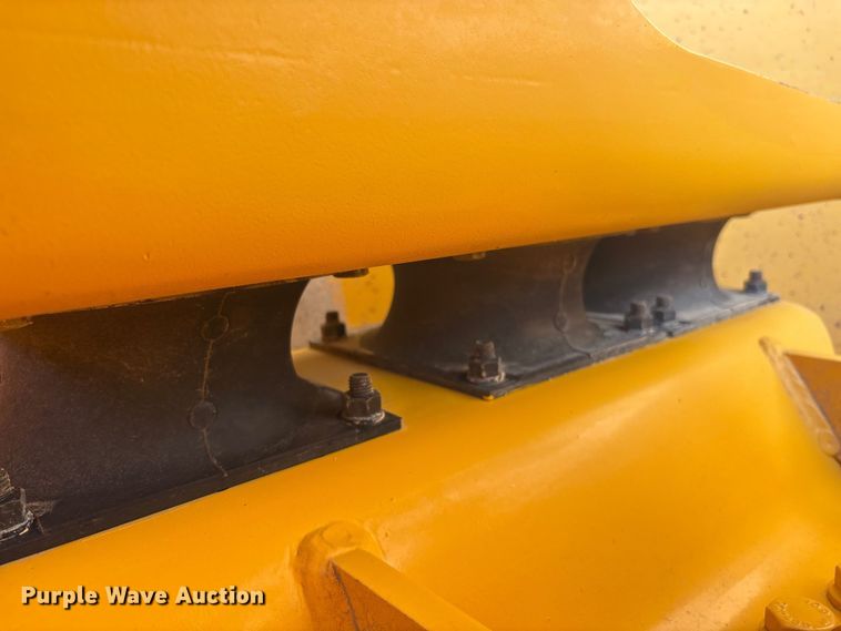 image for item EC4397 2016 Sakai SW990-1 double drum vibratory roller