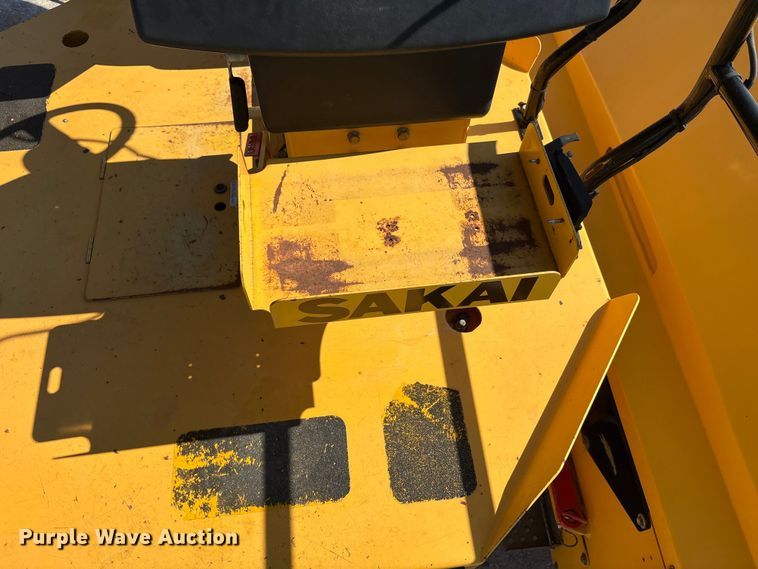 image for item EC4397 2016 Sakai SW990-1 double drum vibratory roller